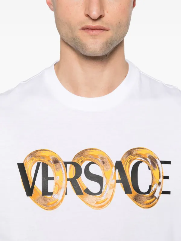 【関税＆送料込み】Versace White Crewneck T-Shirt With Maxi Versace - Cotton crew-neck T-shirt White - The Corner