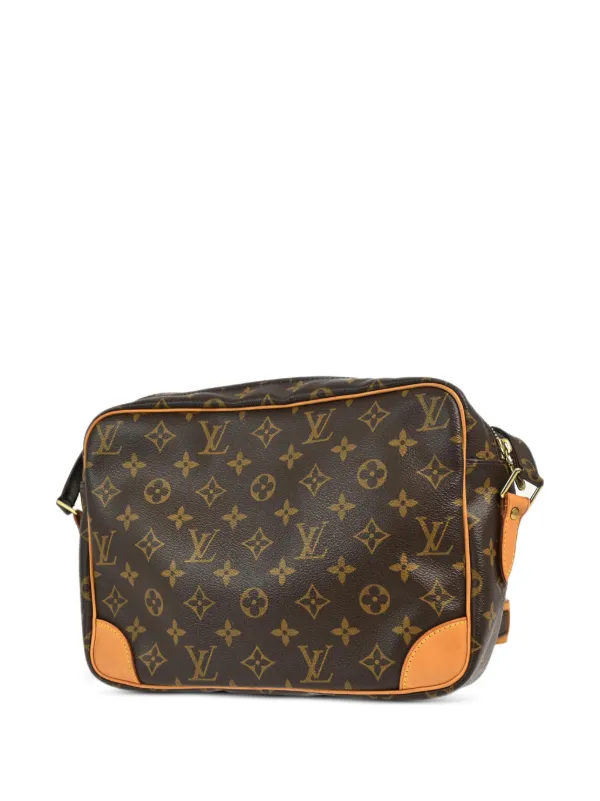 Louis Vuitton Pre-Owned 2004 Nile Shoulder Bag | Brown | FARFETCH