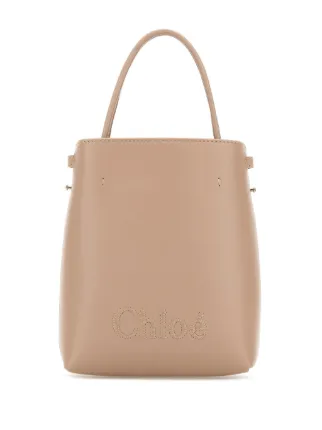 Chloé
