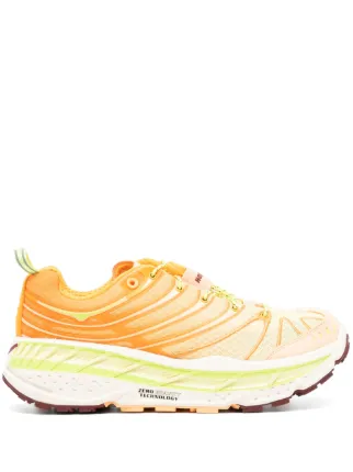 HOKA