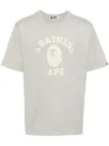 A BATHING APE® logo-print T-shiirt - Neutrals