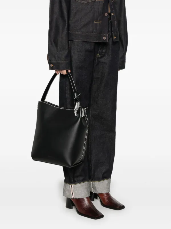 J W ANDERSON バケット バッグ JW Anderson Corner バケットバッグ S | ホワイト | FARFETCH JP