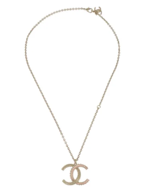 CHANEL Pre-Owned collar con dije CC 2018