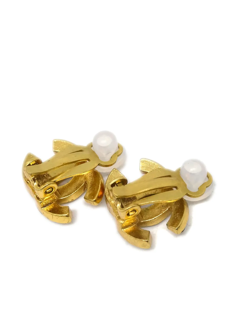 Pre-owned Chanel 2002 Cc Clip-on Earrings In Gold