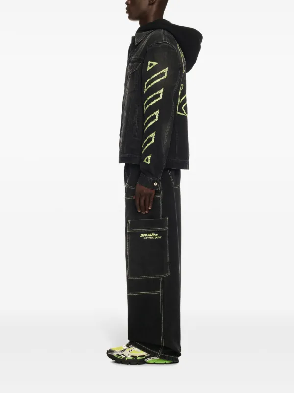 【関税込み】Off-White ブラック Irregular デニム カーゴパンツ Off-White Irregular カーゴジーンズ | ブラック | FARFETCH JP