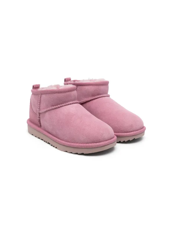 UGG 未使用 箱 ピンク モカシン ユースサイズ21cm位