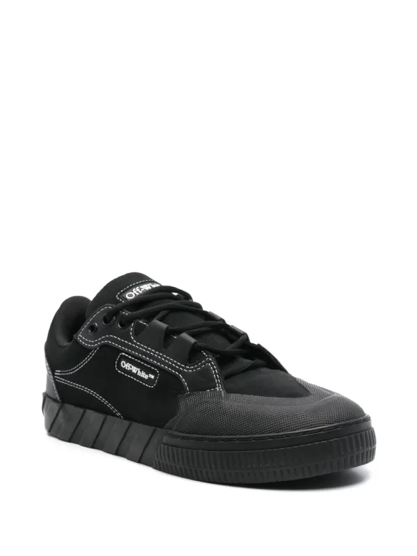 Off-White バルカナイズ 779 スニーカー | FARFETCH JP