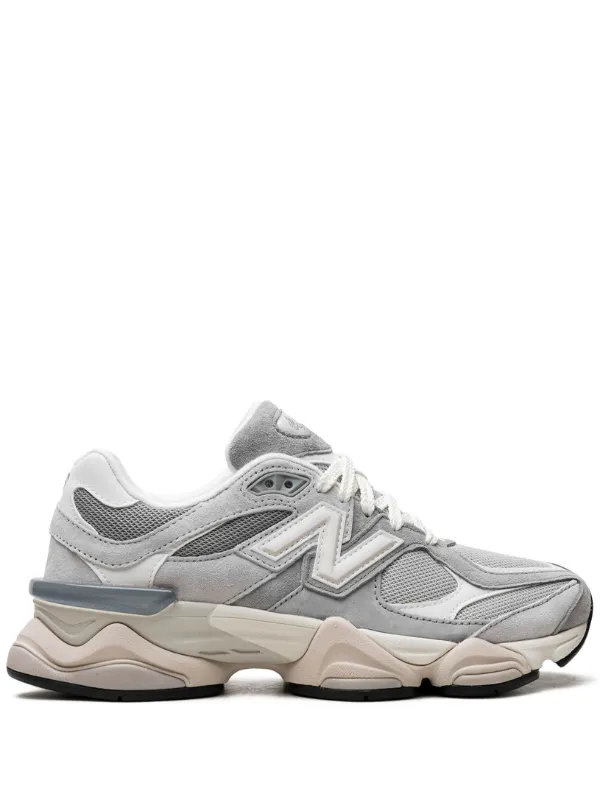 【関税込み】New Balance カーキ＆グレー 9060 スニーカー 9060（スニーカー）｜New Balance（ニューバランス）の
