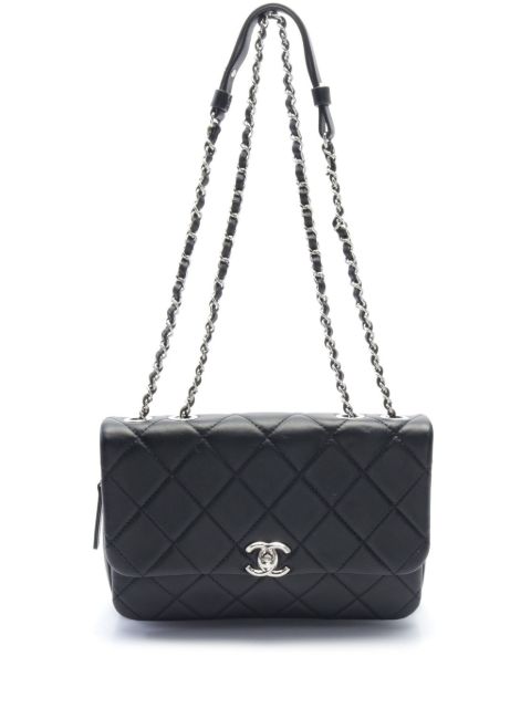 CHANEL Pre-Owned 2019 CC turn-lock diamond-quilted shoulder bag WOMEN