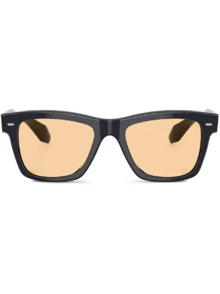 Oliver Peoples