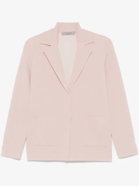 D.Exterior knitted blazer