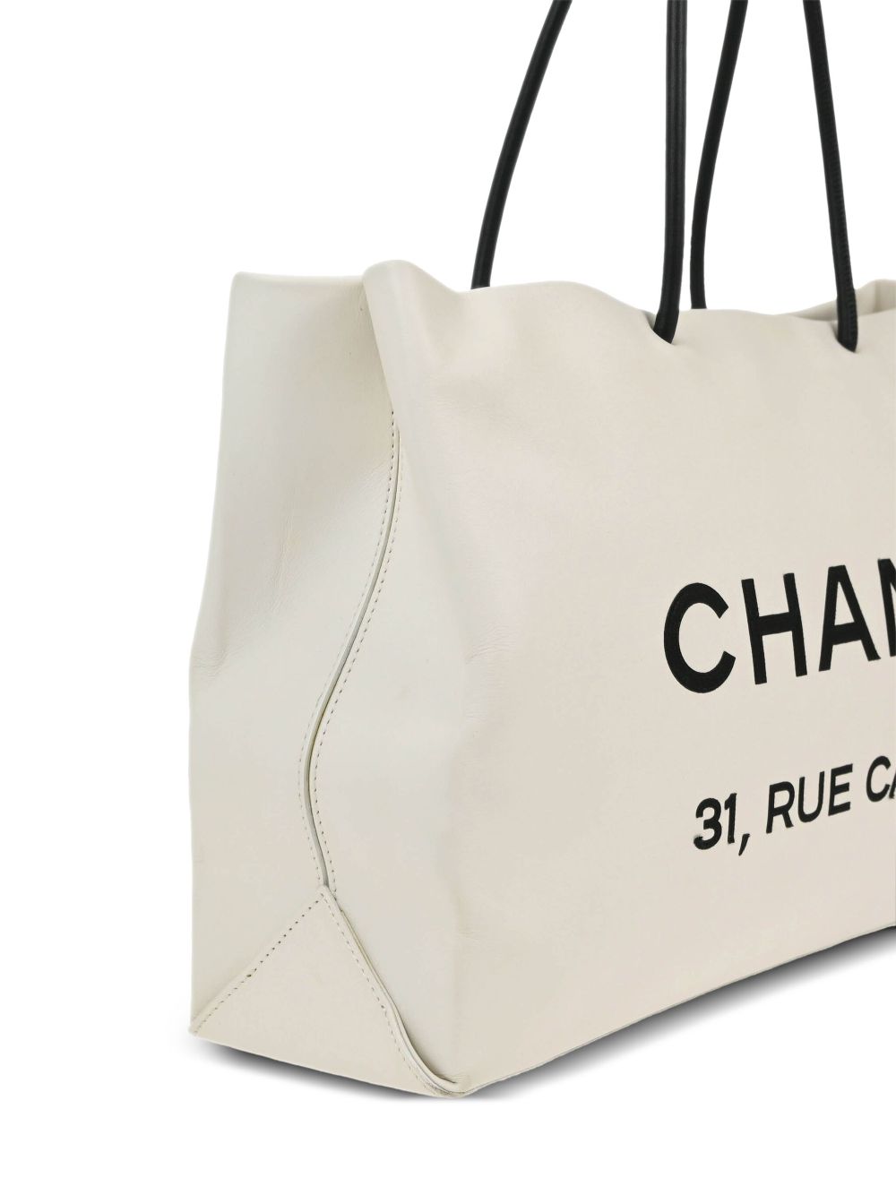 CHANEL 2008 Essential tote bag Women