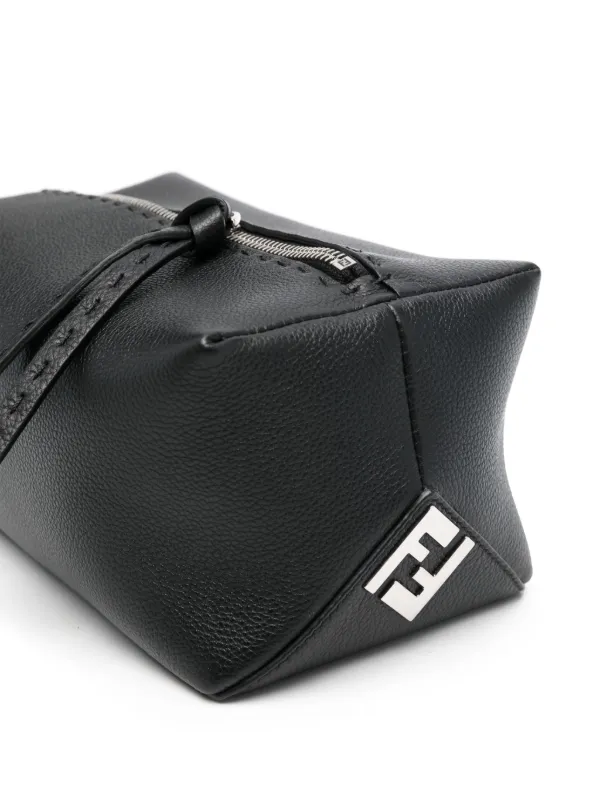 FENDI Roma Wash Bag | Black | FARFETCH
