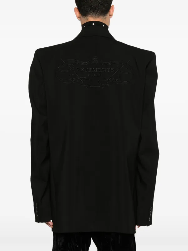 テーラードジャケット VETEMENTS 'Logo Embroidered' blazer VETEMENTS logo-embroidered Blazer | Black | FARFETCH
