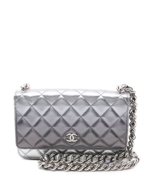 CHANEL 2021-2024 Classic Metallic Lambskin Wallet on Chain crossbody bag Women