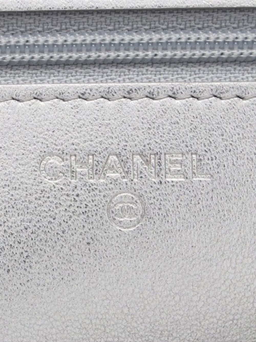 CHANEL 2021-2024 Classic Metallic Lambskin Wallet on Chain crossbody bag Women