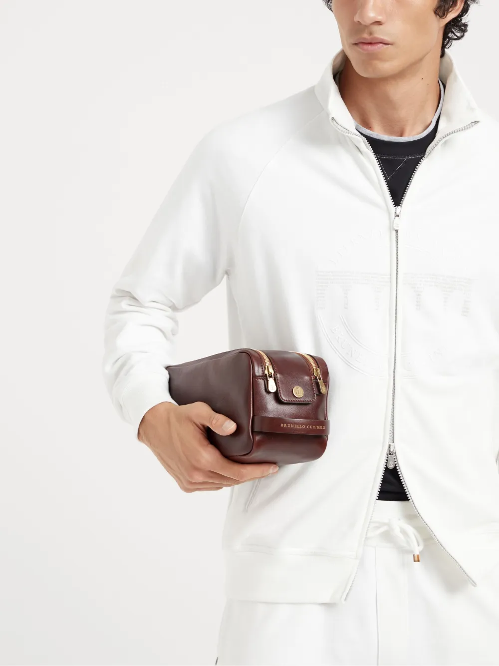 Brunello Cucinelli Toilettas met dubbele rits Bruin