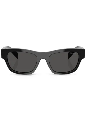 s*h様 PRADA サングラス　ブラック　ロゴ刻印　キャットアイ　シンプル　正 Prada Eyewear キャットアイ サングラス | ブラック | FARFETCH JP