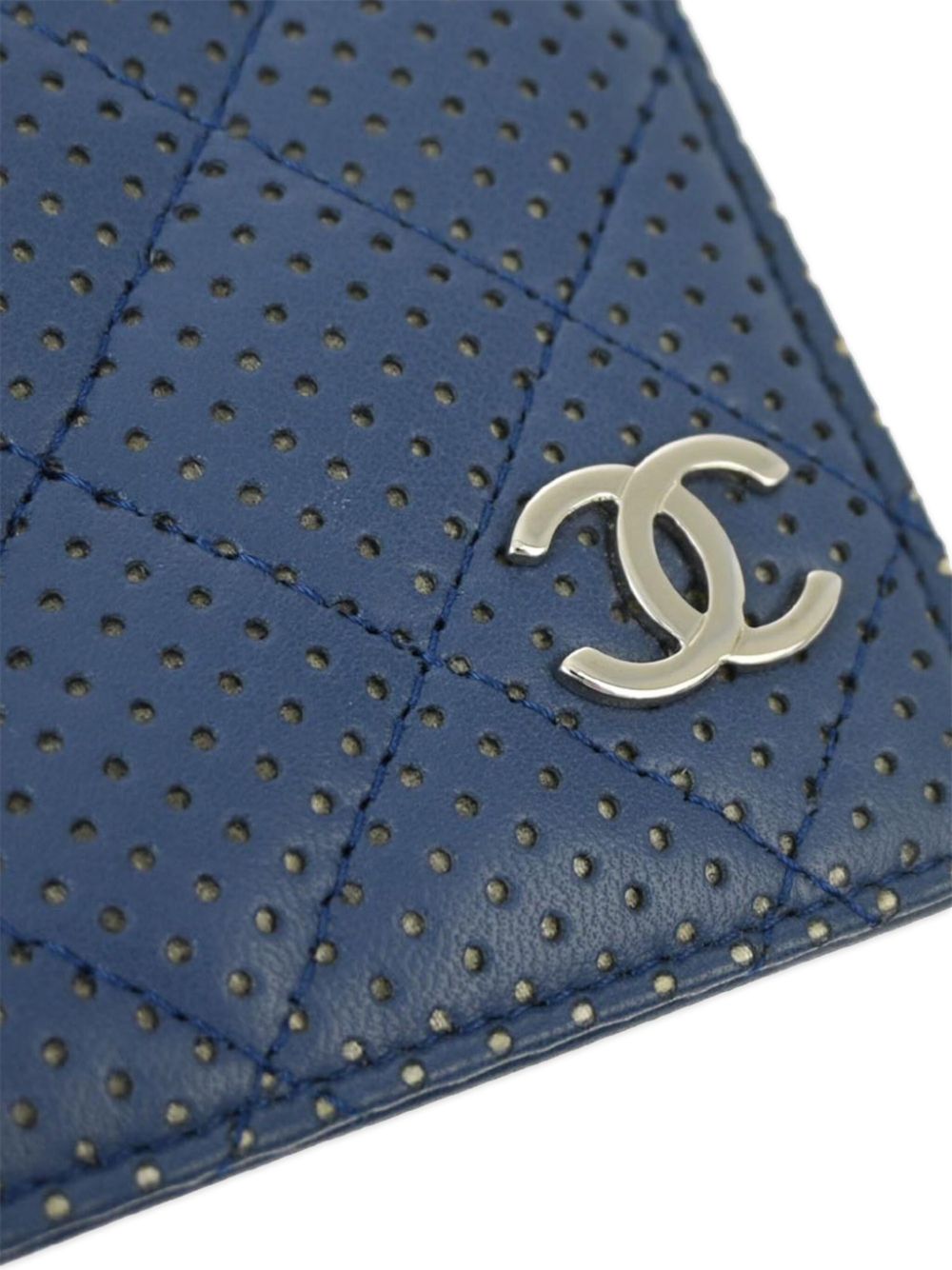 CHANEL 2007 perforated bi-fold wallet Women