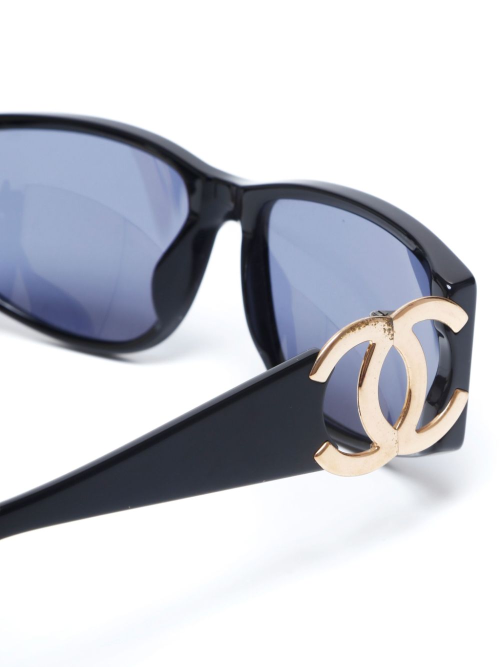 CHANEL 2000s CC logo sunglasses Women