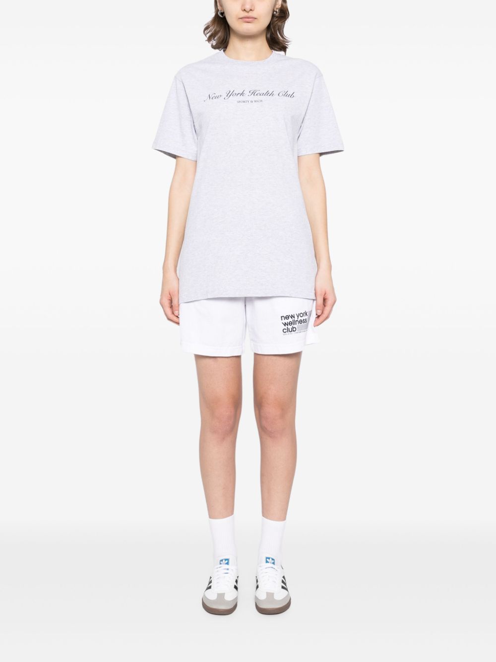 Sporty & Rich NY Health Club T-shirt - Grijs