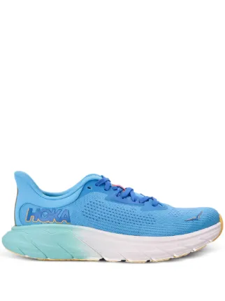 HOKA