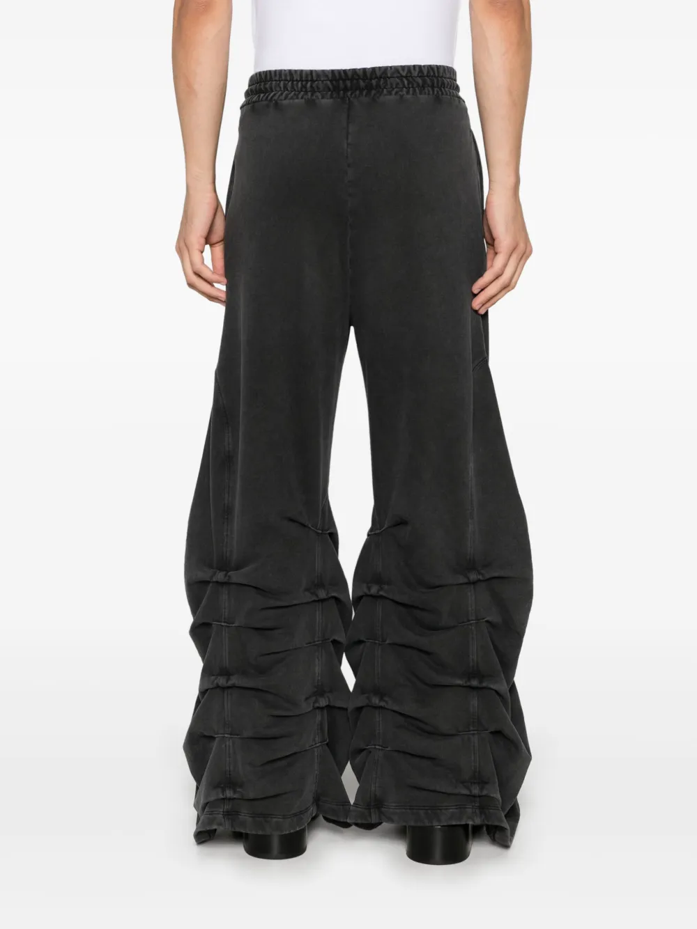 Avavav Pleat-detailing Track Pants In Black
