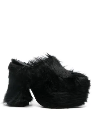 【関税込み】Eckhaus Latta ブラック Zoe クロッグ Eckhaus Latta Zoe 55mm レザークロッグ | ブラック | FARFETCH JP