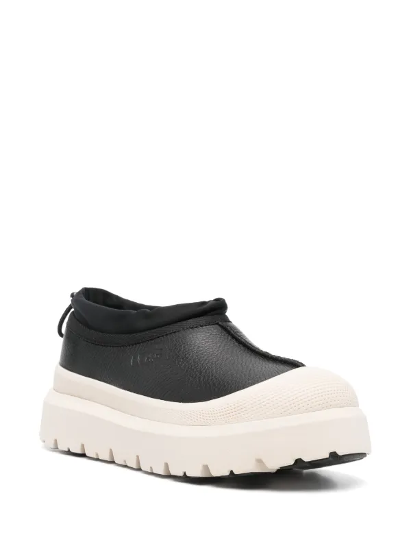 UGG Tasman Weather Hybrid スリッポン | ブラック | FARFETCH JP
