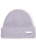 GANNI logo-patch ribbed knit beanie - Purple