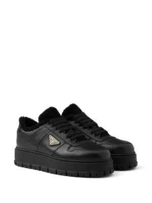 靴 prada leather shoes Buy Prada Men's Plume Calf Leather Low-top Trainer Sneaker, Black