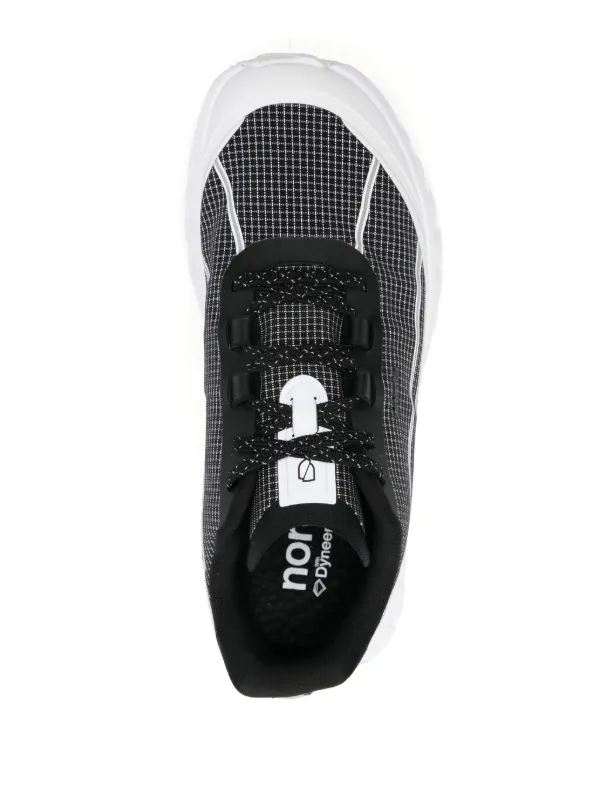 【関税込み】Norda ブラック 002 スニーカー NORDA 002 SUMMIT BLACK（ノルダ 002-ブラック） | atmos