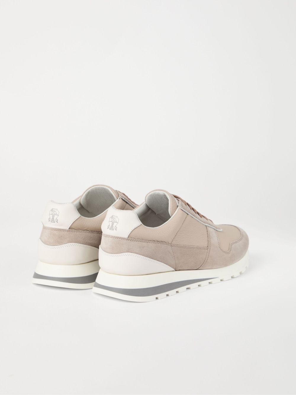 Brunello Cucinelli Sneakers met leren vlakken Beige