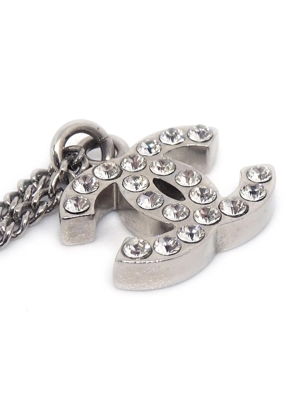 Pre-owned Chanel 2011 Cc Pendant Necklace In Silver