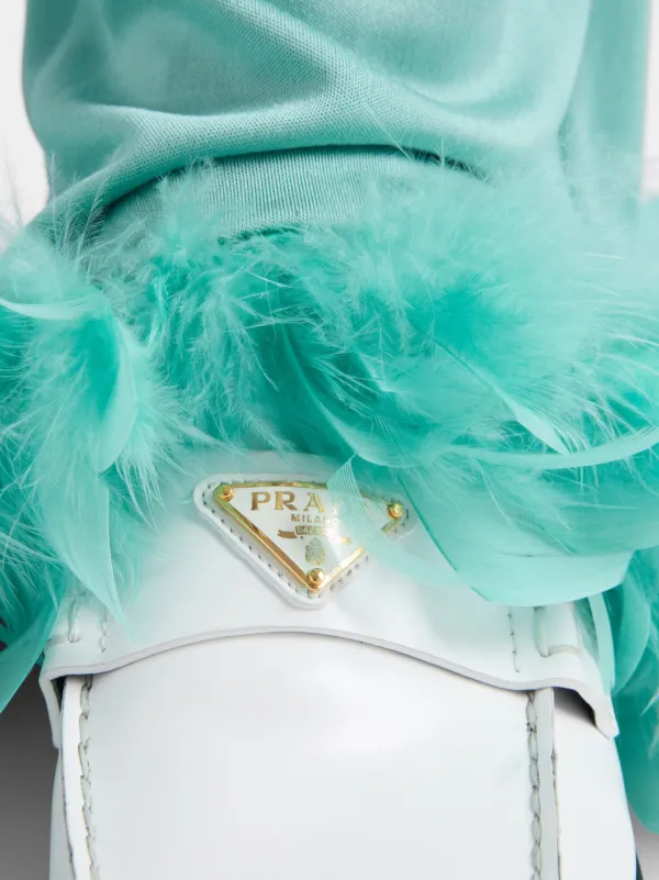 Prada レザーローファー | ホワイト | FARFETCH JP