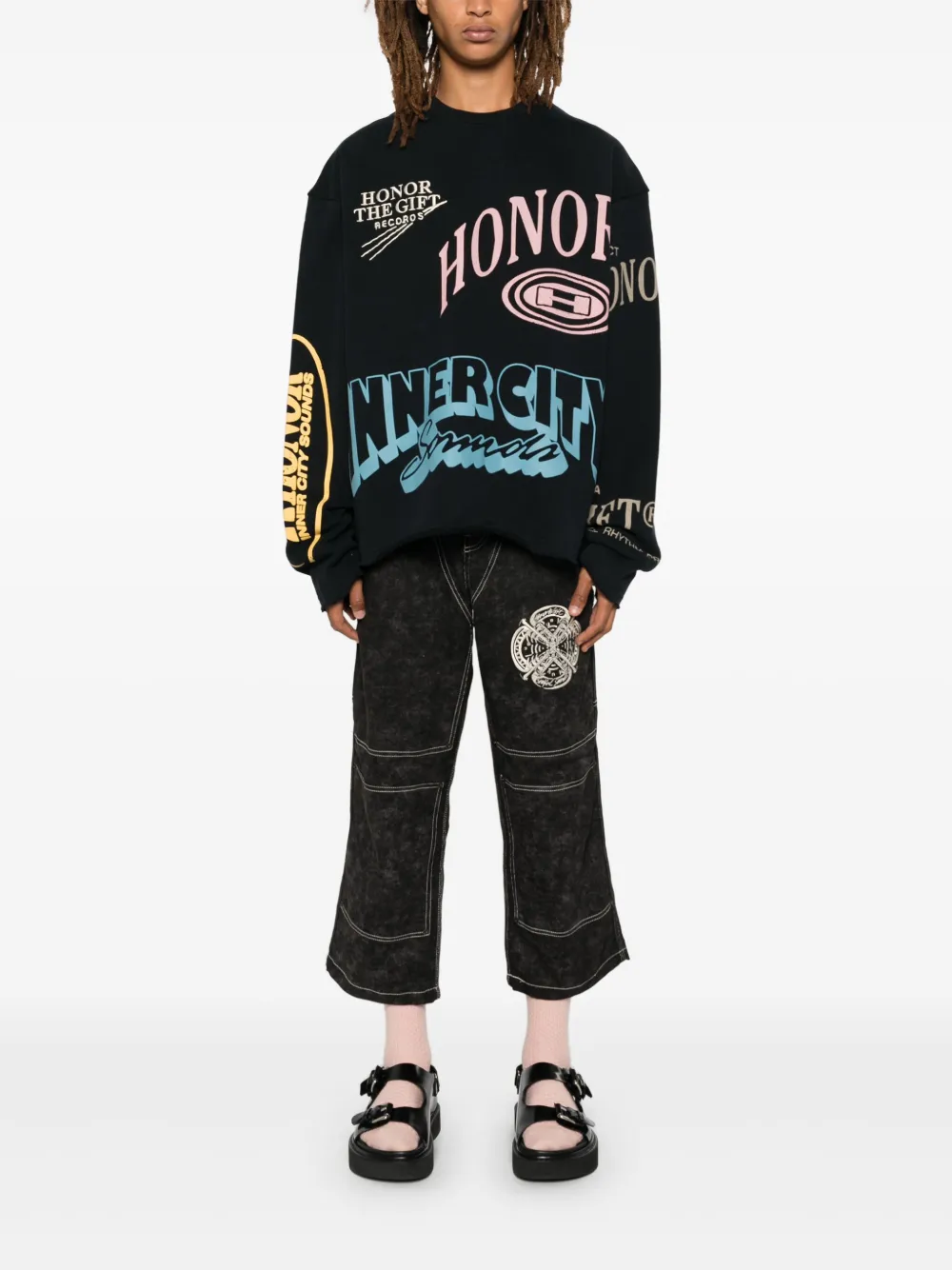 Honor The Gift Studio 2.0 sweater - Zwart