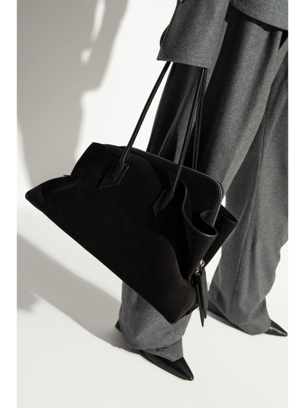 The Attico medium La Passeggiata tote bag - Zwart