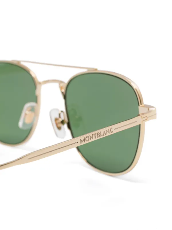 https://aviator.de.com/