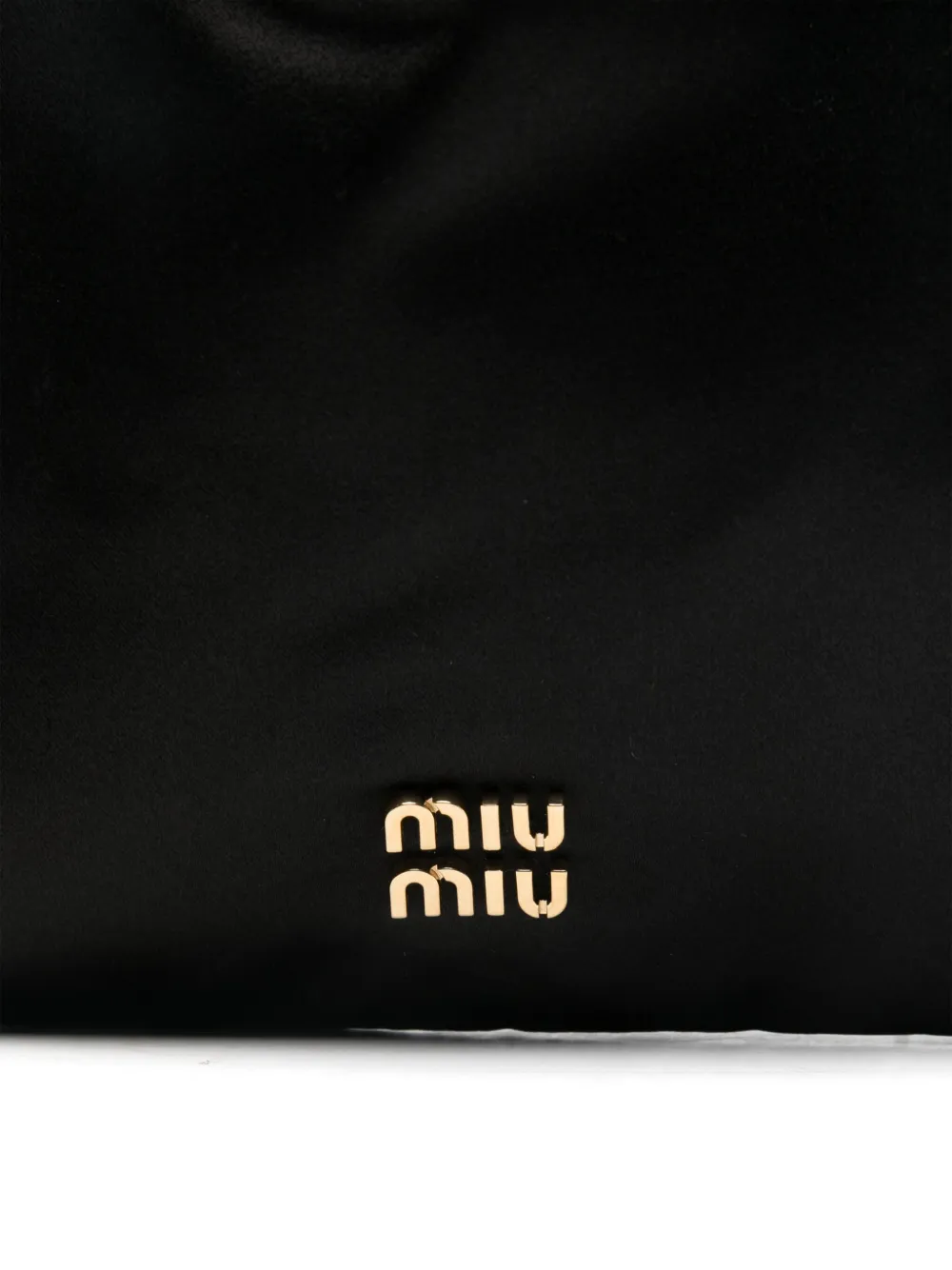 Miu Miu Duchess Clutch In Schwarz