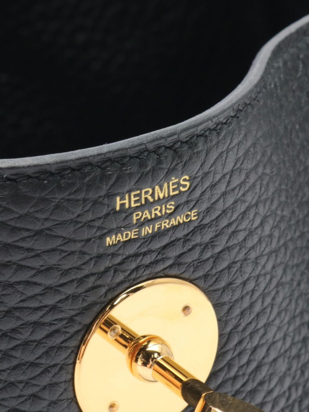 Hermes 2023 Lindy 26 shoulder bag Women