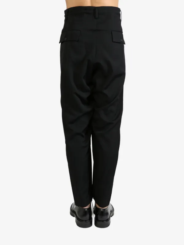 Yohji Yamamoto 8 Tucks Trousers | Black | FARFETCH