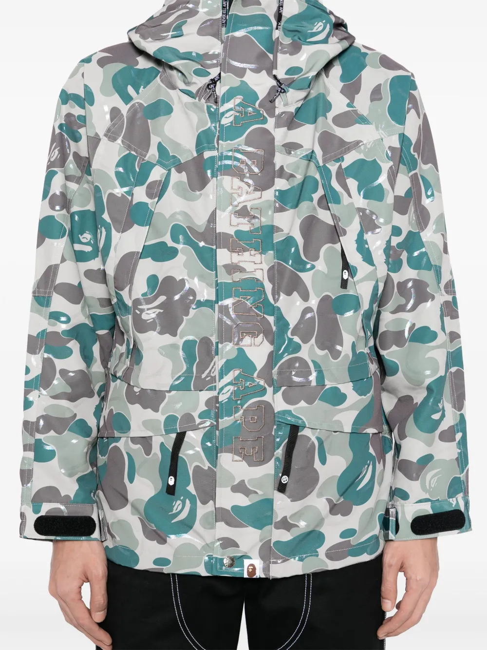 A BATHING APE Bomberjack met camouflageprint Groen