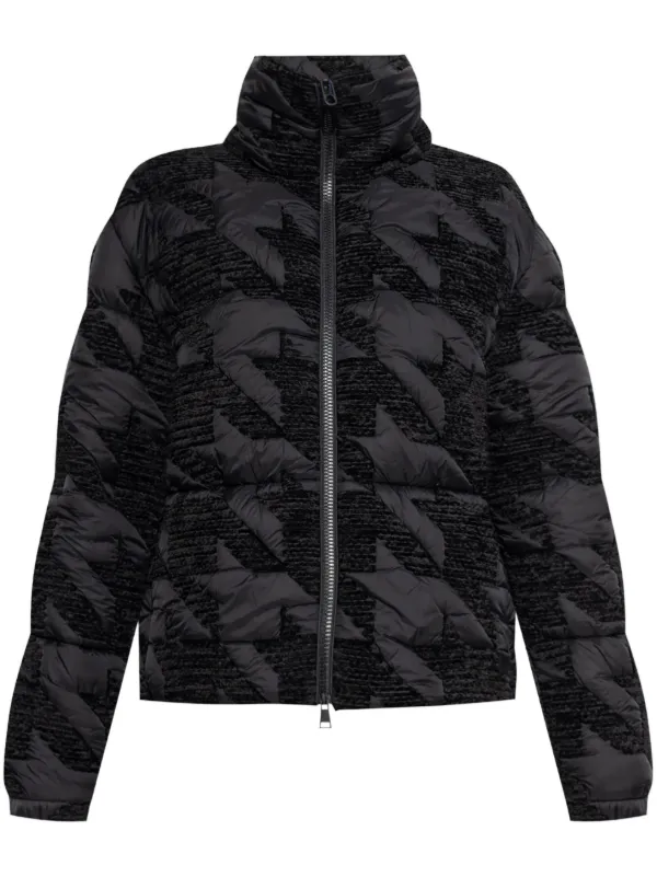 【希少】MONCLER Evandra クロップド ダウンジャケット ブラック Moncler Evandra Jacket | Black | FARFETCH