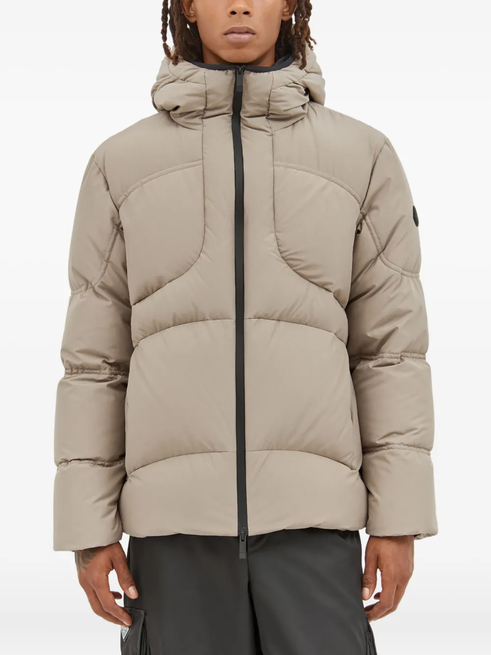 Moncler logo-patch puffer jacket Beige