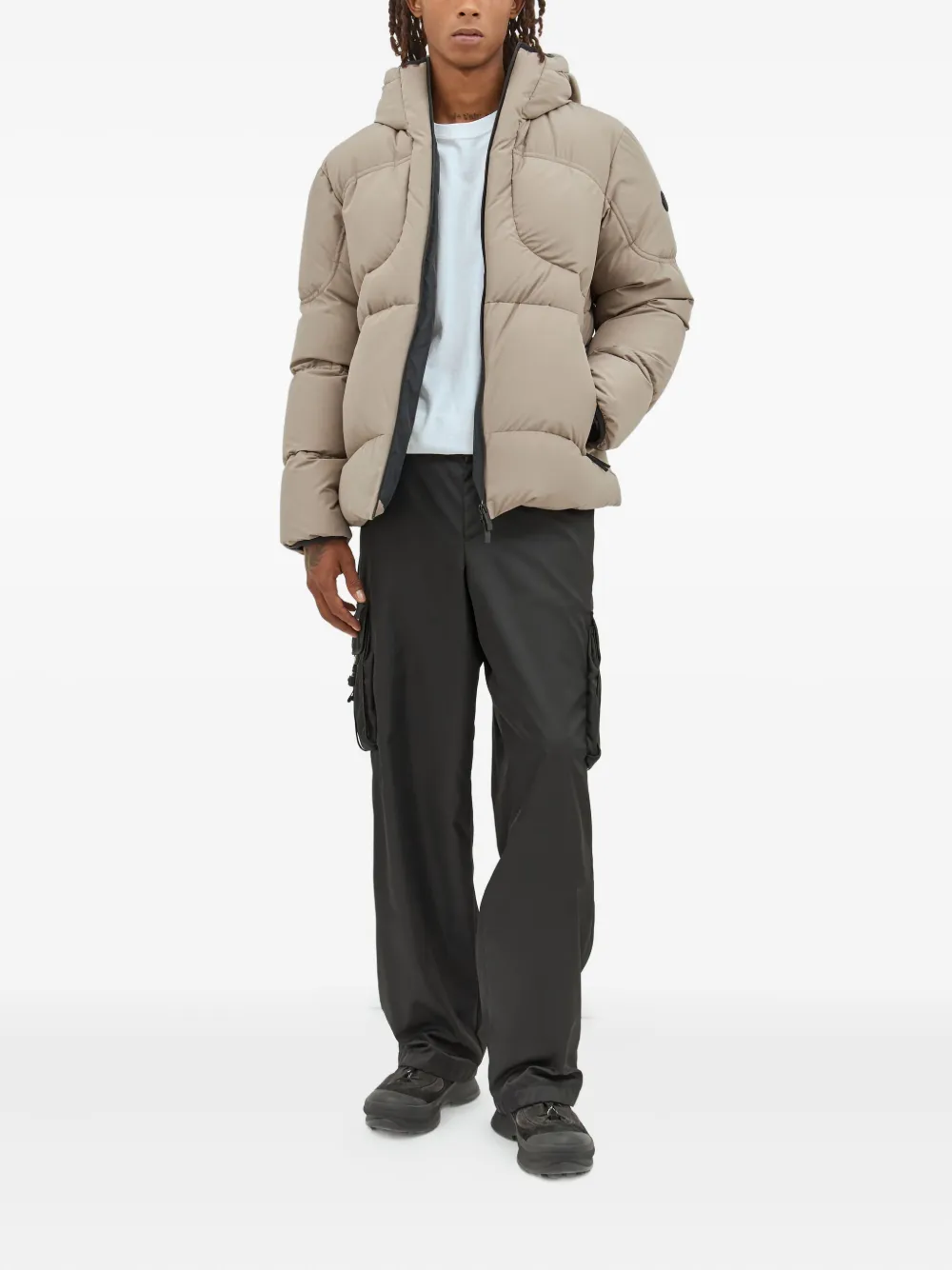 Moncler logo-patch puffer jacket | Down Jackets | Image 2