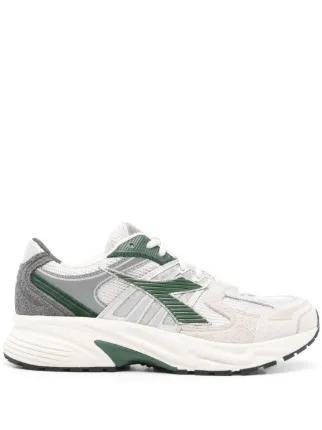 Diadora