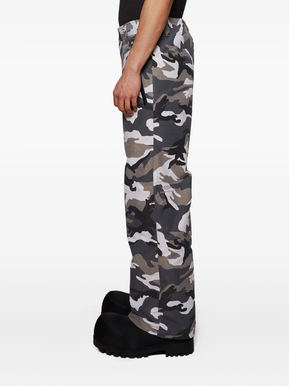 Balenciaga Broek met camouflageprint Grijs