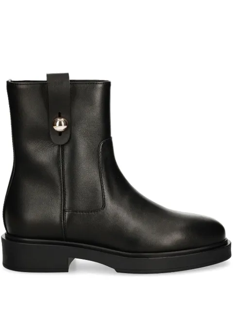 Furla botas con agujetas