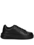 GUESS USA logo-embossed sneakers - Black