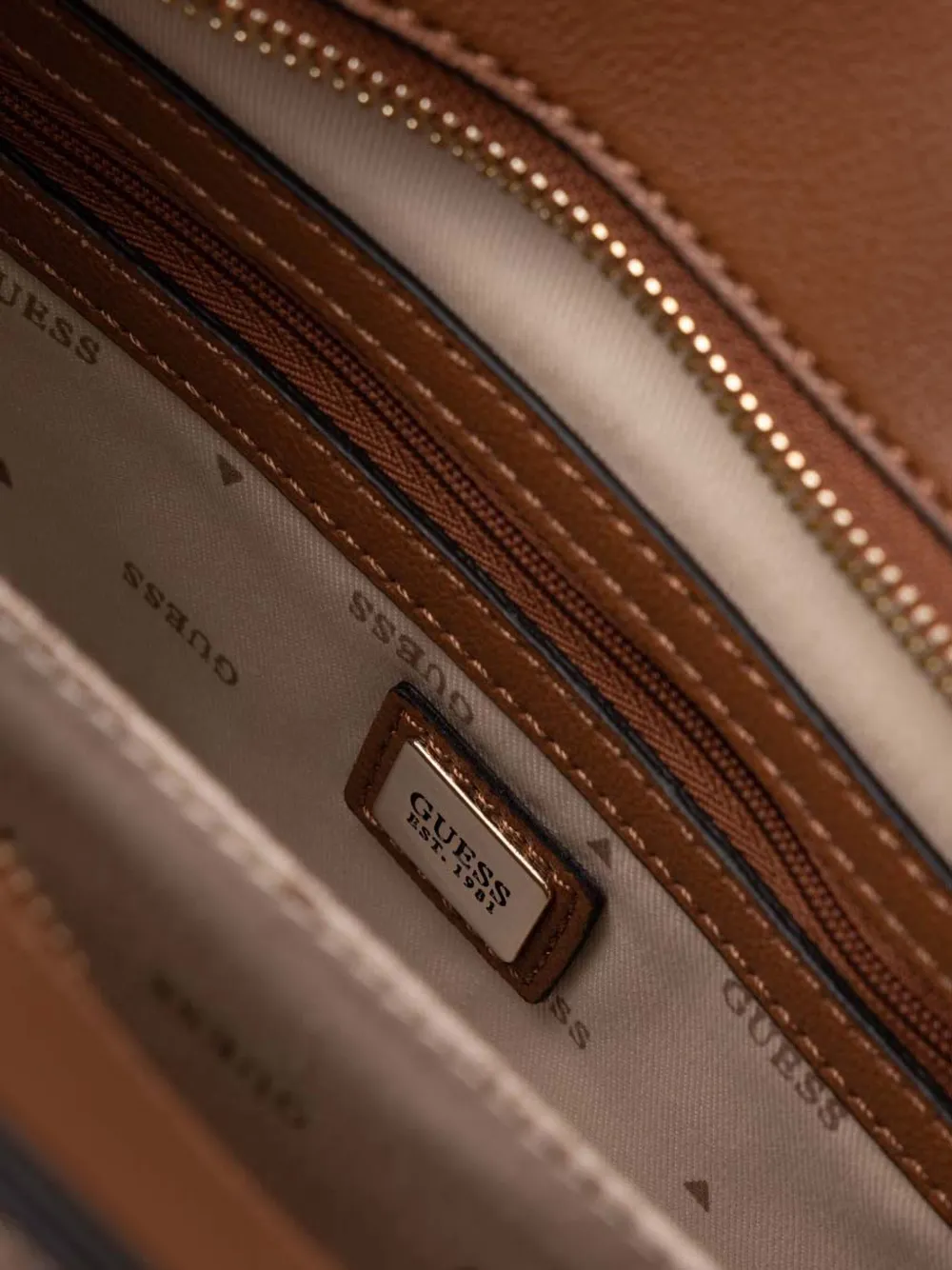 GUESS USA KERIMA TOTE BAG